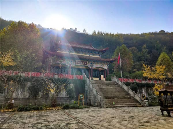 西安壽陽山墓園選購流程,如何選擇合適的墳位?