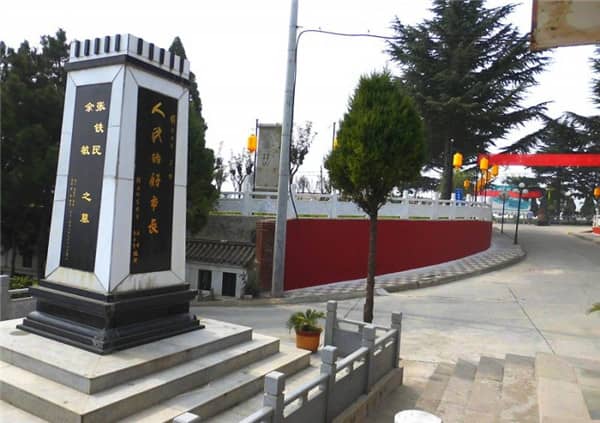 在西安壽陽山墓園購買墓地,客戶需要經(jīng)過哪些主要流程?