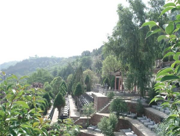 西安壽陽(yáng)山公墓地址,看墓接送