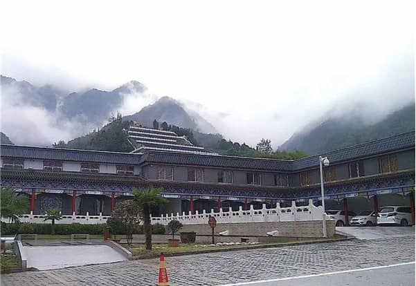 西安九龍山墓園價(jià)格范圍及費(fèi)用構(gòu)成解析
