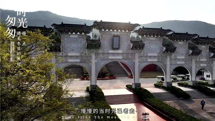 西安霸陵墓園的環(huán)境特點(diǎn)有哪些?