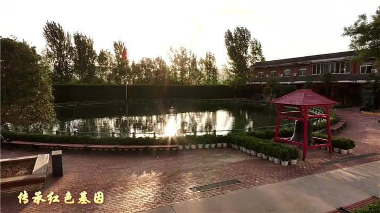 放生池-西安霸陵墓園新區(qū)