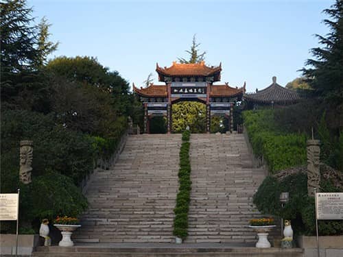 高橋墓園有哪些服務(wù)項目