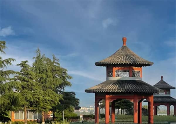 親家墓地能不能挨著?深入探討